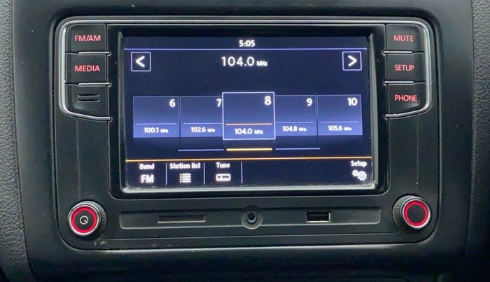 2018 Volkswagen Polo TRENDLINE 1.2L PETROL, Petrol, Manual, 36,606 km, Infotainment System