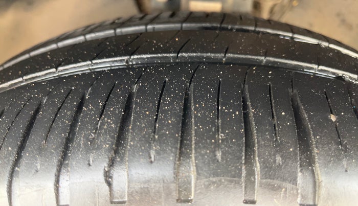 2019 Skoda Rapid AMBITION 1.5 TDI, Diesel, Manual, 71,520 km, Left Front Tyre Tread