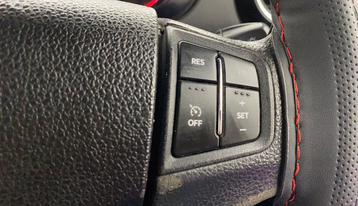 2022 Mahindra Thar LX D AT 4WD HT, Diesel, Automatic, 85,305 km, Adaptive Cruise Control