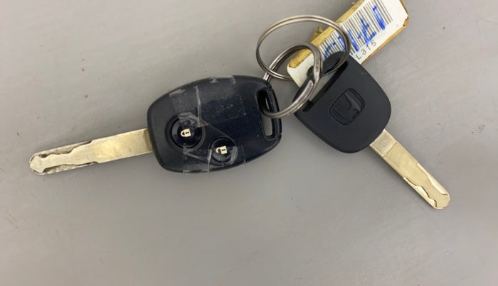 2012 Honda Brio S(O) MT, Petrol, Manual, 59,227 km, Key Close Up