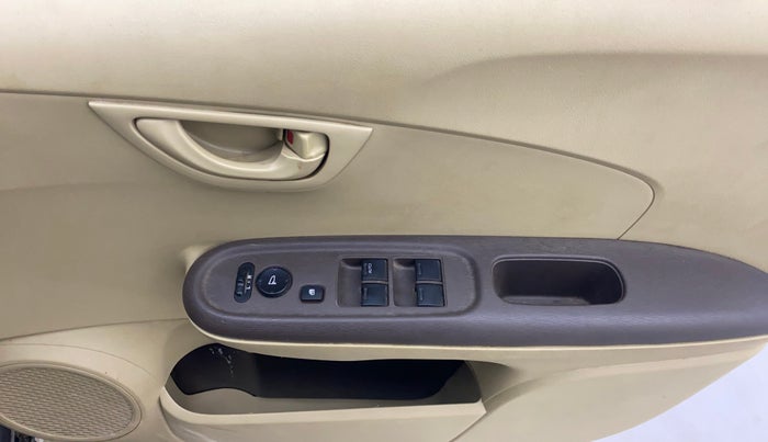 2012 Honda Brio S(O) MT, Petrol, Manual, 59,227 km, Driver Side Door Panels Control