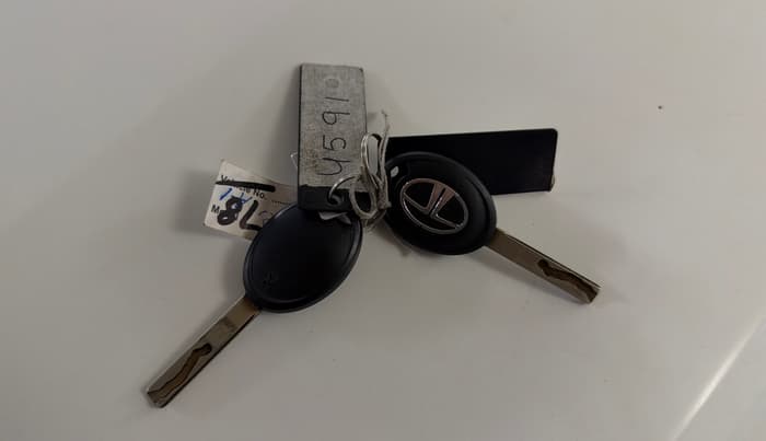 2025 Tata Tiago XE CNG, CNG, Manual, 9,782 km, Key Close Up