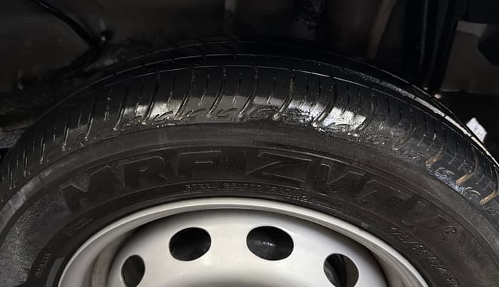 2025 Tata Tiago XE CNG, CNG, Manual, 9,782 km, Left Rear Tyre Tread
