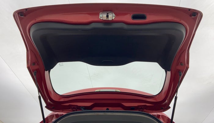 2018 Maruti Vitara Brezza VDI, Diesel, Manual, 41,276 km, Boot Door Open
