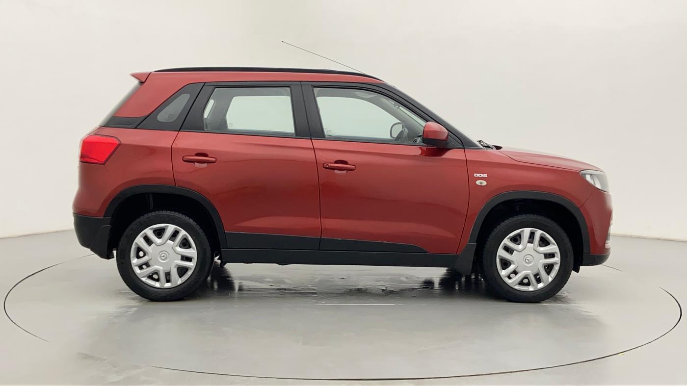 2018 Maruti Vitara Brezza VDI, Diesel, Manual, 41,276 km, Right Side