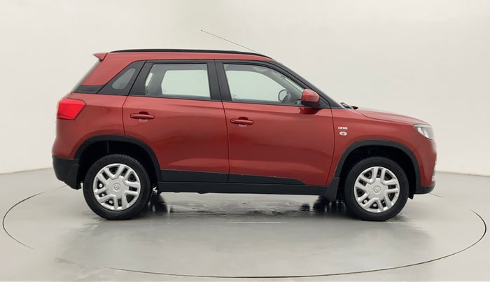 2018 Maruti Vitara Brezza VDI, Diesel, Manual, 41,276 km, Right Side