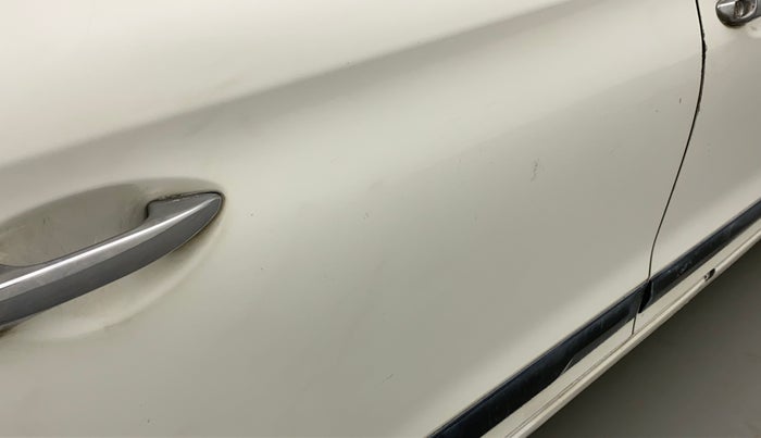 2015 Hyundai Elite i20 ASTA 1.2, Petrol, Manual, 1,19,284 km, Right rear door - Minor scratches