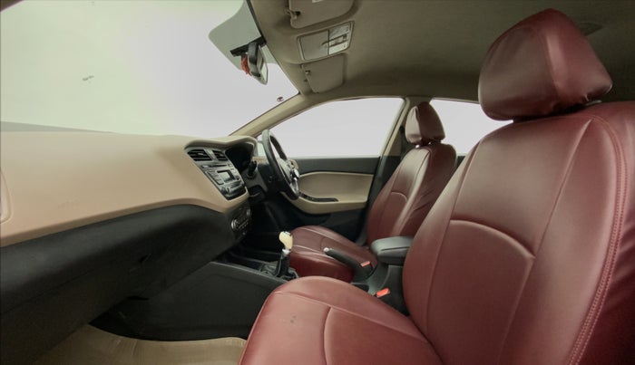 2015 Hyundai Elite i20 ASTA 1.2, Petrol, Manual, 1,19,284 km, Right Side Front Door Cabin