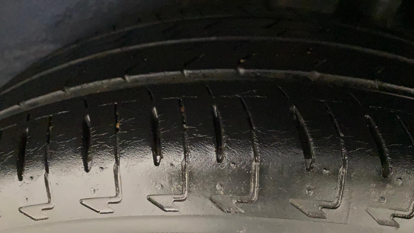 2017 Maruti IGNIS ALPHA 1.2, Petrol, Manual, 15,175 km, Left Rear Tyre Tread