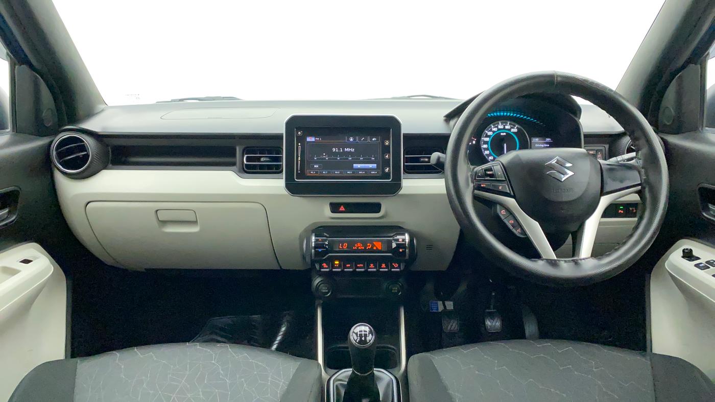 2017 Maruti IGNIS ALPHA 1.2, Petrol, Manual, 15,175 km, Dashboard
