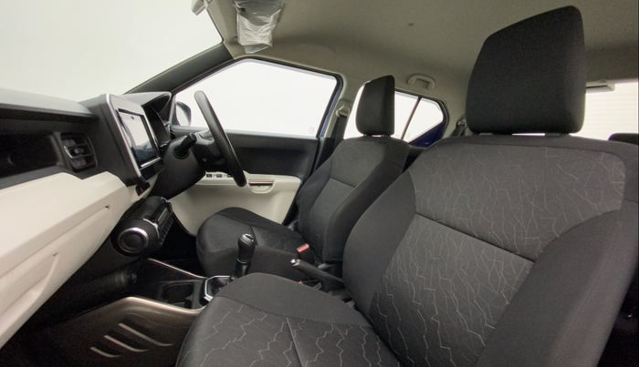 2017 Maruti IGNIS ALPHA 1.2, Petrol, Manual, 15,175 km, Right Side Front Door Cabin