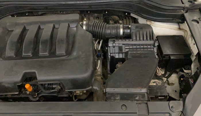 2022 Mahindra XUV700 AX 3 P MT 5 STR, Petrol, Manual, 45,328 km, Engine View - Left