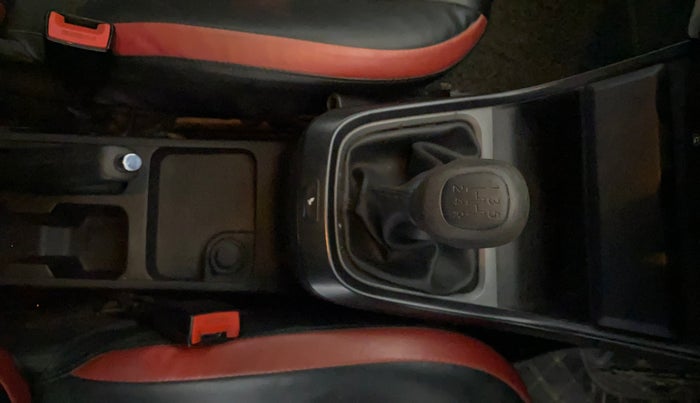 2022 Tata ALTROZ XE PETROL, Petrol, Manual, 51,889 km, Gear Lever