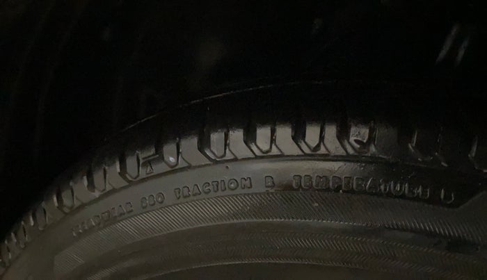 2022 Tata ALTROZ XE PETROL, Petrol, Manual, 51,889 km, Left Front Tyre Tread