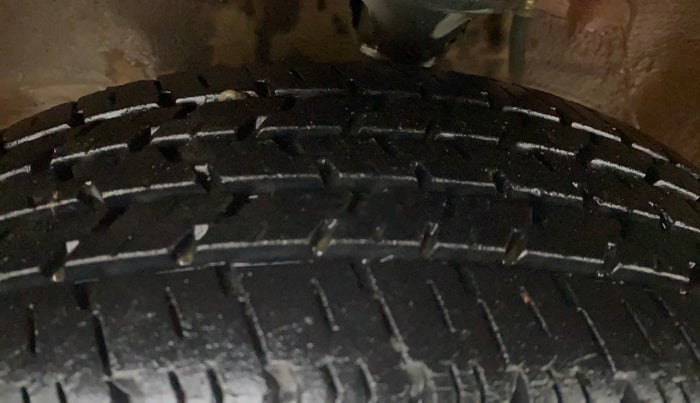 2019 Maruti Alto K10 VXI (O) AMT, Petrol, Automatic, 17,842 km, Left Front Tyre Tread