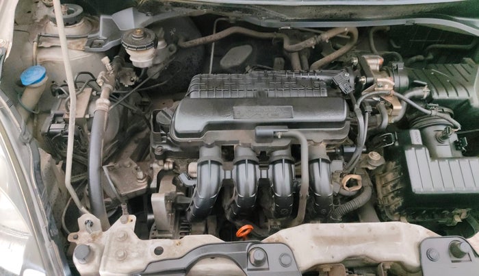 2014 Honda Brio VX AT, Petrol, Automatic, 53,387 km, Engine View - Right