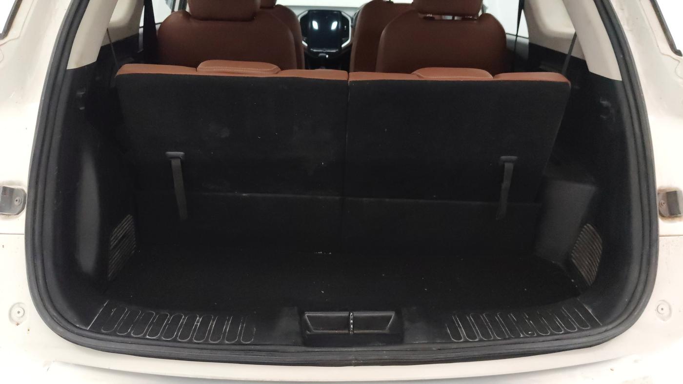 2020 MG HECTOR PLUS SHARP 1.5 PETROL TURBO DCT 6-STR, Petrol, Automatic, 1,09,446 km, Boot Inside