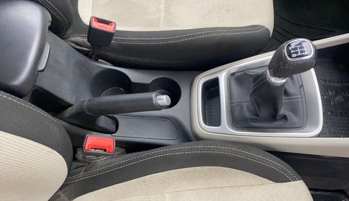 2023 Hyundai VENUE SX 1.2 PETROL, Petrol, Manual, 17,044 km, Gear Lever