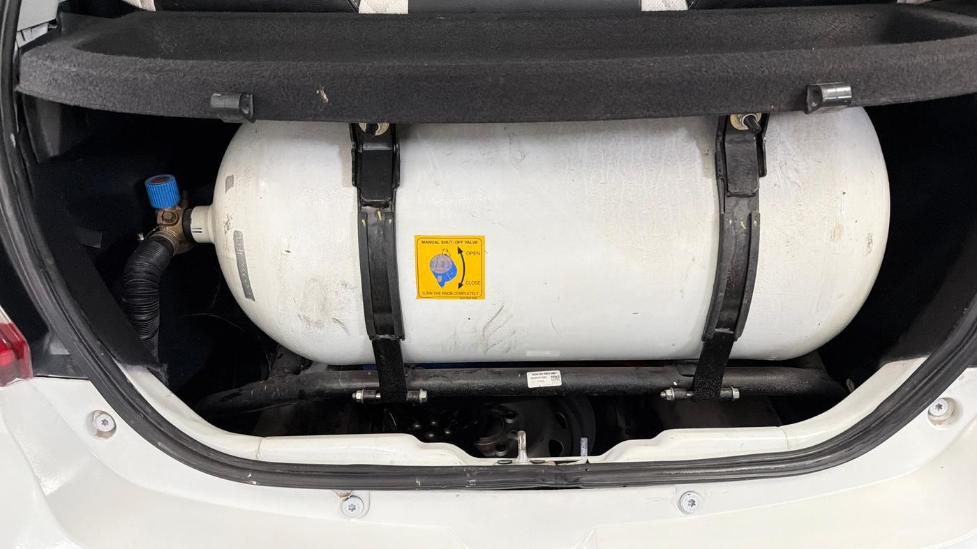 2023 Tata Tiago XM CNG, CNG, Manual, 52,858 km, Boot Inside