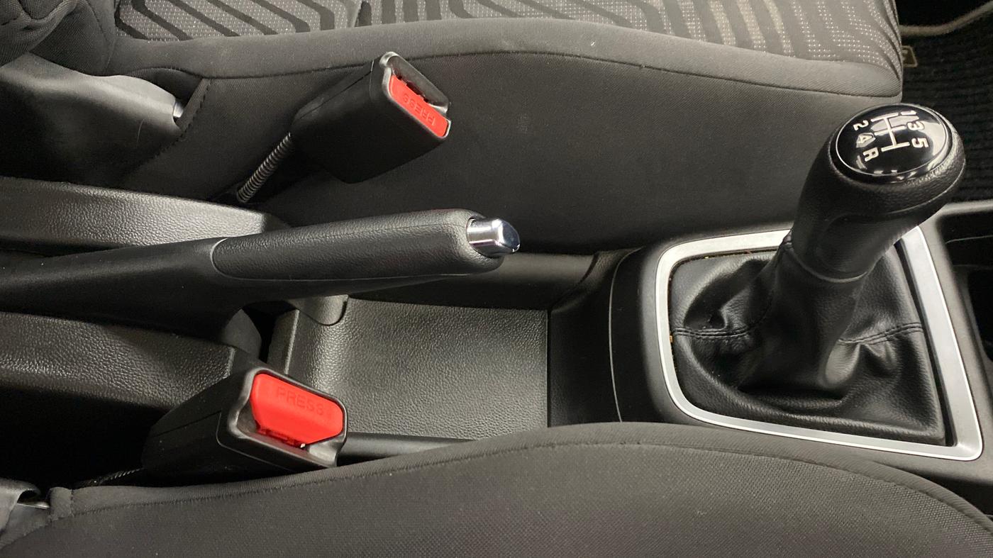 2021 Maruti Swift VXI D, Petrol, Manual, 3,657 km, Gear Lever