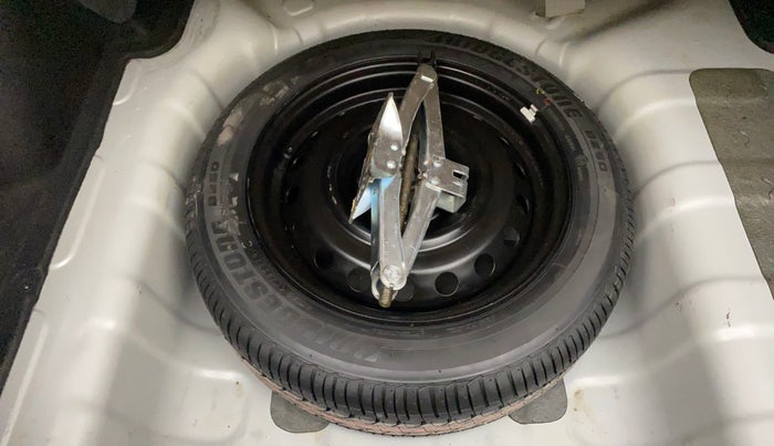 2014 Hyundai Xcent SX AT 1.2 (O), Petrol, Automatic, 73,359 km, Spare Tyre