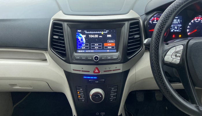 2021 Mahindra XUV300 1.2 W6 MT, Petrol, Manual, 9,823 km, Air Conditioner