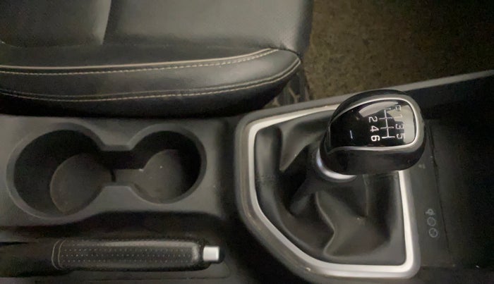 2018 Hyundai Creta SX (O) 1.6 PETROL, Petrol, Manual, 49,505 km, Gear Lever