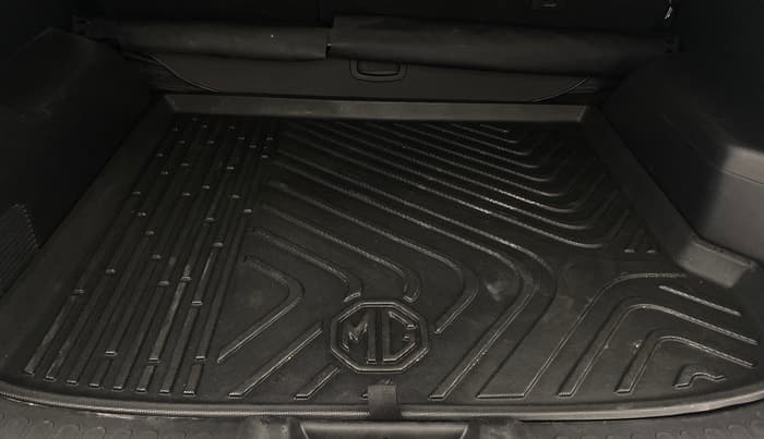 2019 MG HECTOR SHARP 2.0 DIESEL, Diesel, Manual, 72,135 km, Boot Inside