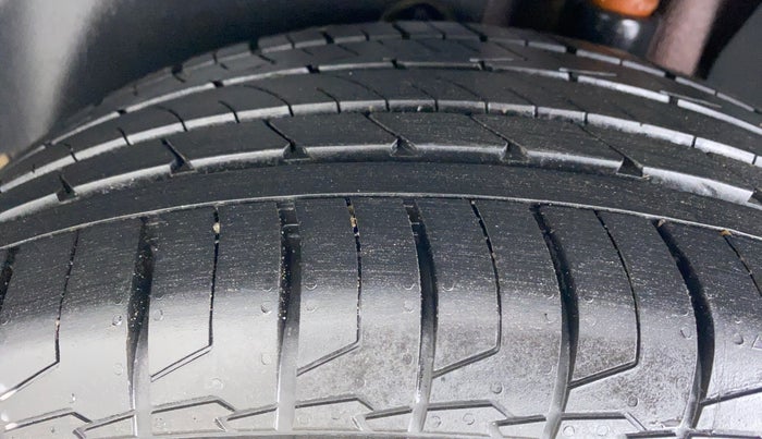 2020 Hyundai Creta 1.5 SX (O) AT, Petrol, Automatic, 17,110 km, Left Rear Tyre Tread