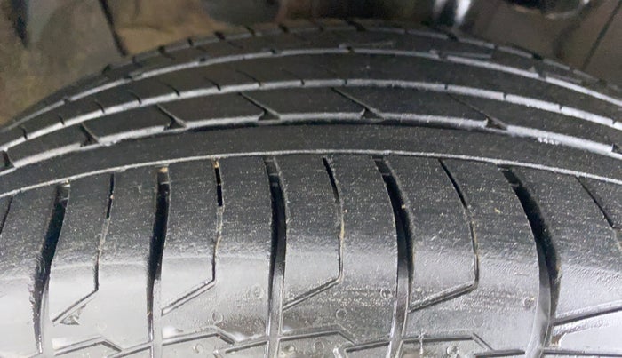 2020 Hyundai Creta 1.5 SX (O) AT, Petrol, Automatic, 17,110 km, Left Front Tyre Tread