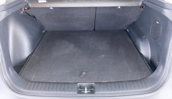 2020 Hyundai Creta 1.5 SX (O) AT, Petrol, Automatic, 17,110 km, Boot Inside