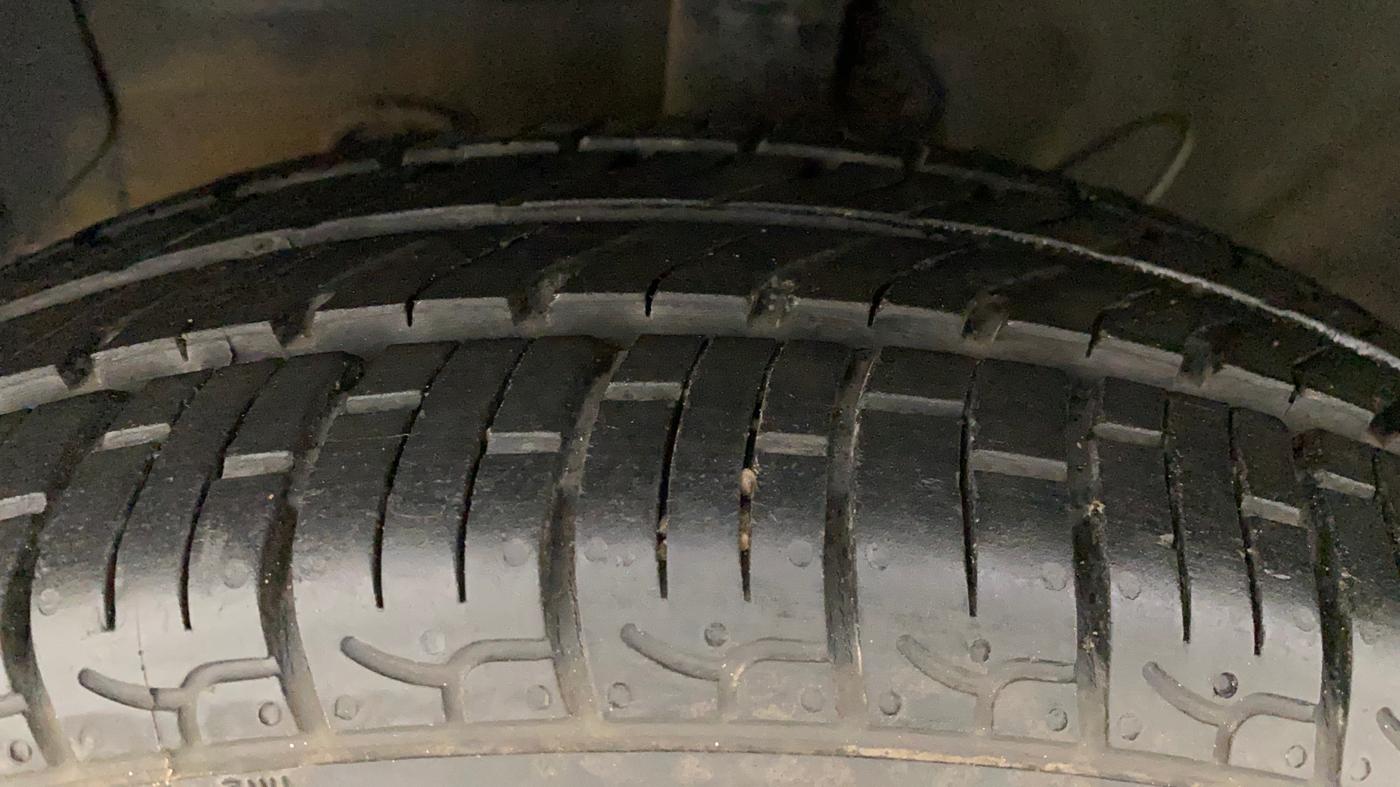 2021 Hyundai NEW SANTRO SPORTZ 1.1, Petrol, Manual, 7,429 km, Left Front Tyre Tread