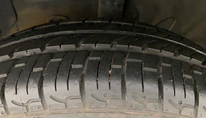 2021 Hyundai NEW SANTRO SPORTZ 1.1, Petrol, Manual, 7,429 km, Left Front Tyre Tread