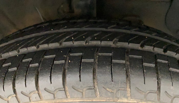 2021 Hyundai NEW SANTRO SPORTZ 1.1, Petrol, Manual, 7,429 km, Right Front Tyre Tread