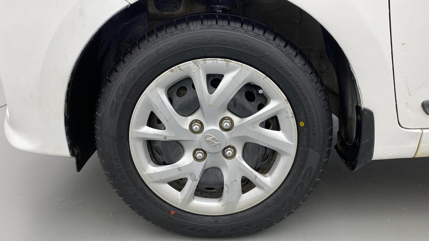 2018 Hyundai Grand i10 SPORTZ 1.2 KAPPA VTVT, Petrol, Manual, 67,181 km, Left Front Wheel