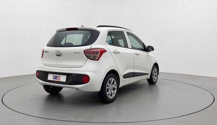 2018 Hyundai Grand i10 SPORTZ 1.2 KAPPA VTVT, Petrol, Manual, 67,181 km, Right Back Diagonal
