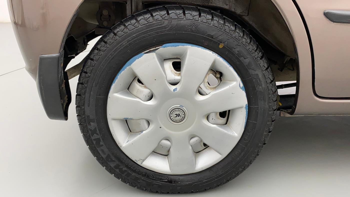 2011 Maruti Zen Estilo LXI, CNG, Manual, 82,374 km, Right Rear Wheel