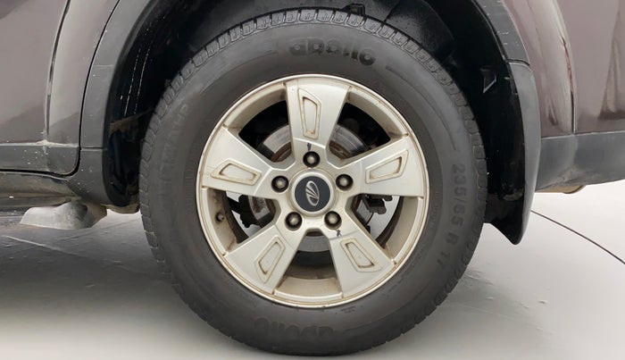 2013 Mahindra XUV500 W8, Diesel, Manual, 99,009 km, Left Rear Wheel