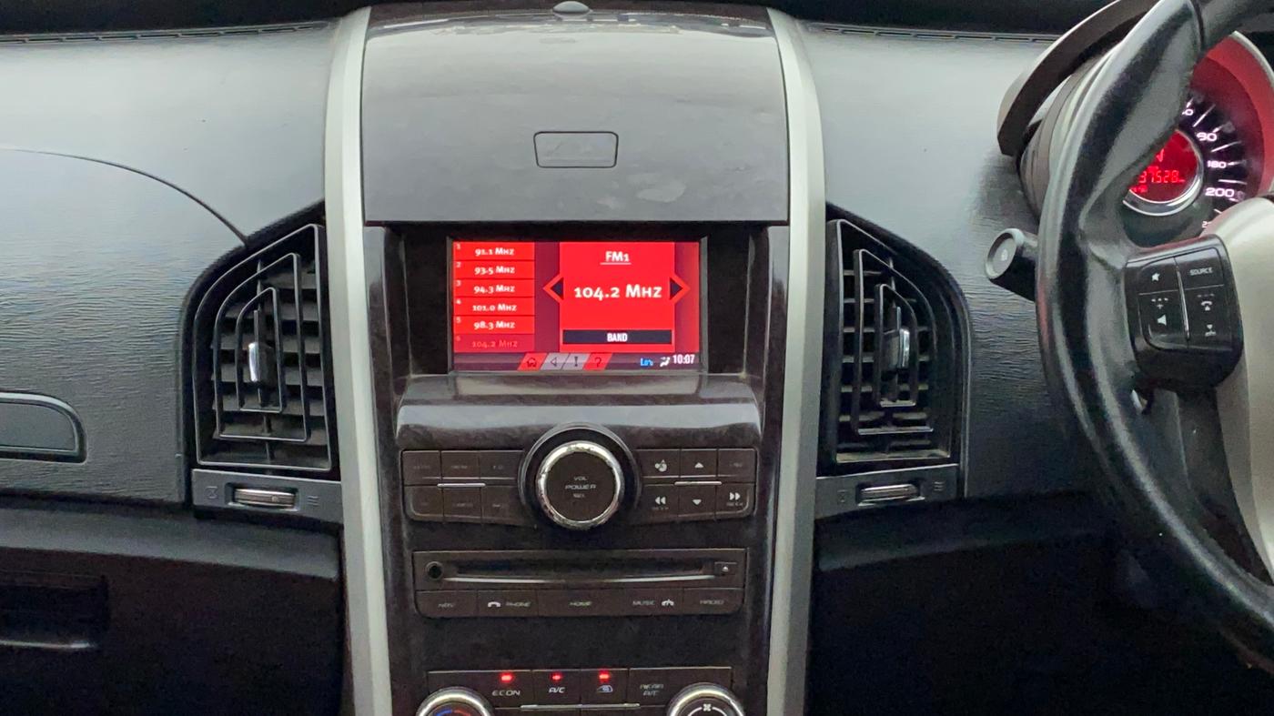 2013 Mahindra XUV500 W8, Diesel, Manual, 99,009 km, Air Conditioner