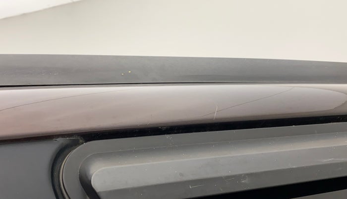 2013 Mahindra XUV500 W8, Diesel, Manual, 99,009 km, Left C pillar - Minor scratches