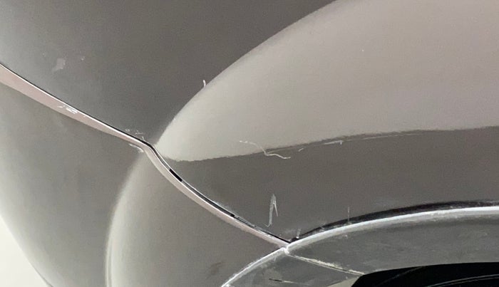 2013 Mahindra XUV500 W8, Diesel, Manual, 99,009 km, Right quarter panel - Minor scratches
