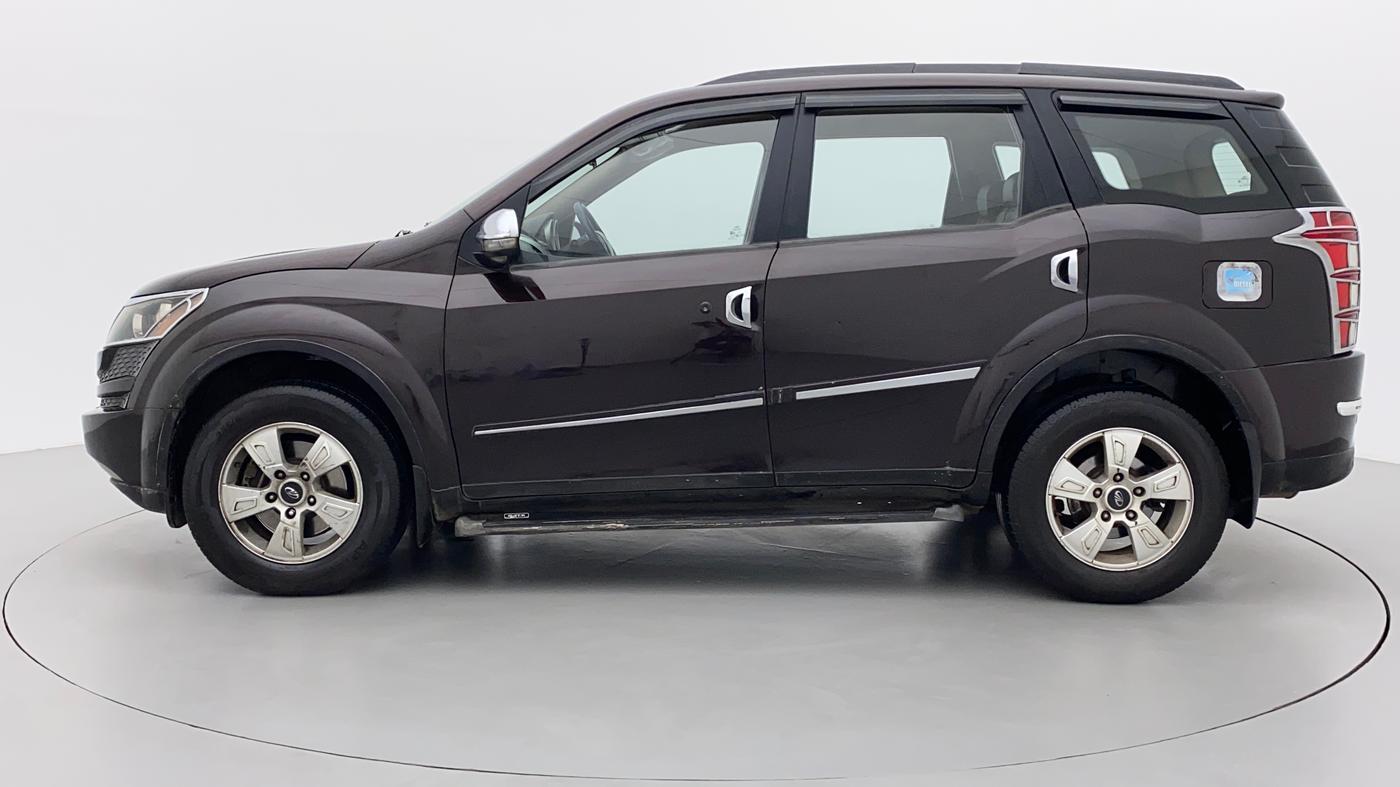 2013 Mahindra XUV500 W8, Diesel, Manual, 99,009 km, Left Side