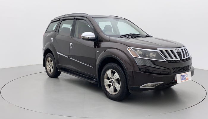 2013 Mahindra XUV500 W8, Diesel, Manual, 99,009 km, Right Front Diagonal