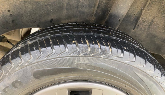 2017 Renault Kwid RXL 1.0, Petrol, Manual, 48,412 km, Left Rear Tyre Tread