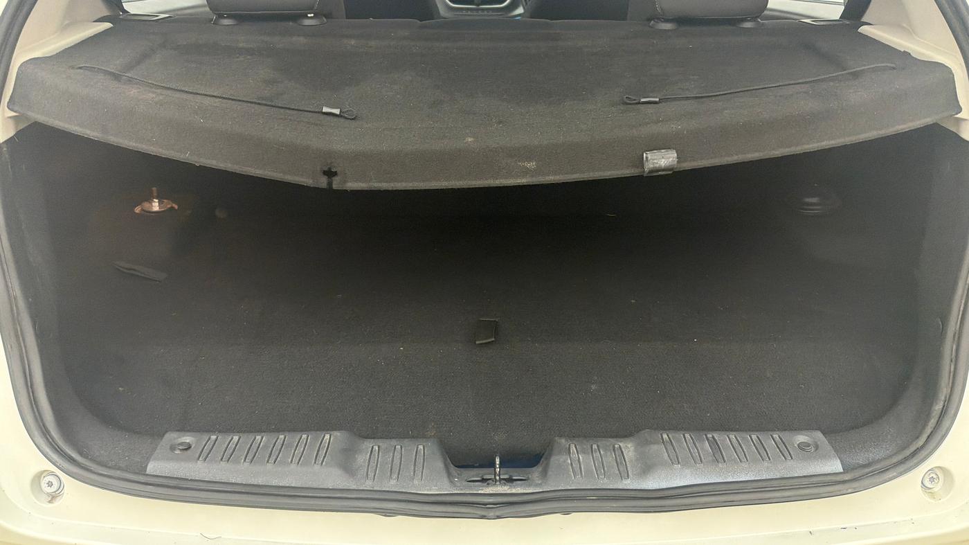 2023 Tata ALTROZ XZ PLUS SUNROOF CNG, CNG, Manual, 81,056 km, Boot Inside