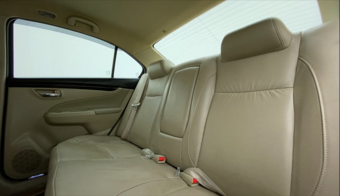 2018 Maruti Ciaz ALPHA 1.4 VVT AMT, Petrol, Automatic, 14,806 km, Right Side Rear Door Cabin