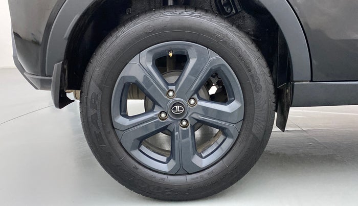 2021 Tata NEXON XZA+(O) DARK EDITION 1.2 RTN, Petrol, Automatic, 26,940 km, Right Rear Wheel