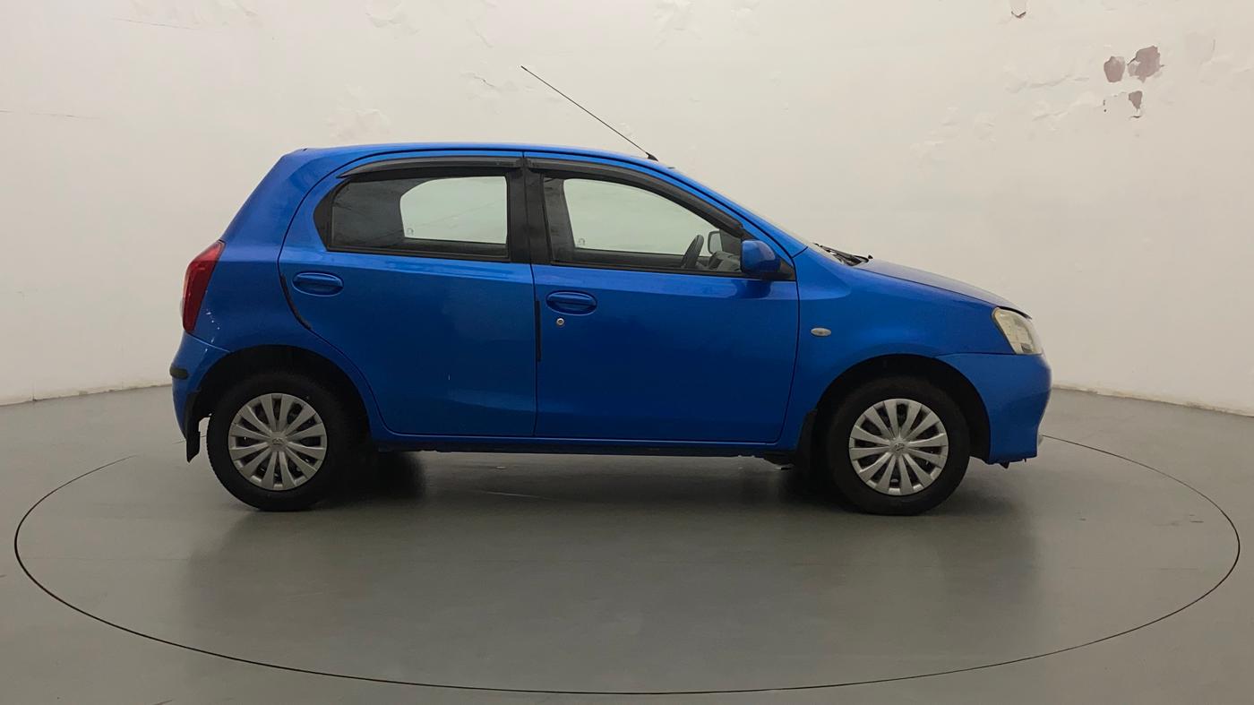 2011 Toyota Etios Liva G, Petrol, Manual, 75,554 km, Right Side
