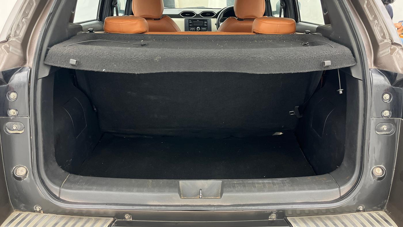 2022 Nissan MAGNITE XL, Petrol, Manual, 54,684 km, Boot Inside