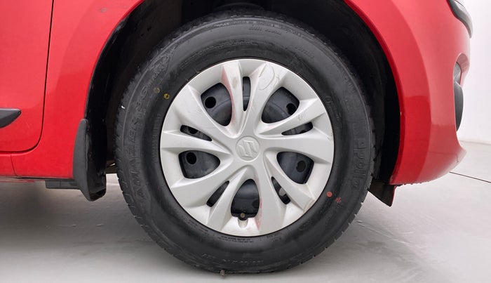 2018 Maruti Swift VXI, Petrol, Manual, 41,672 km, Right Front Wheel